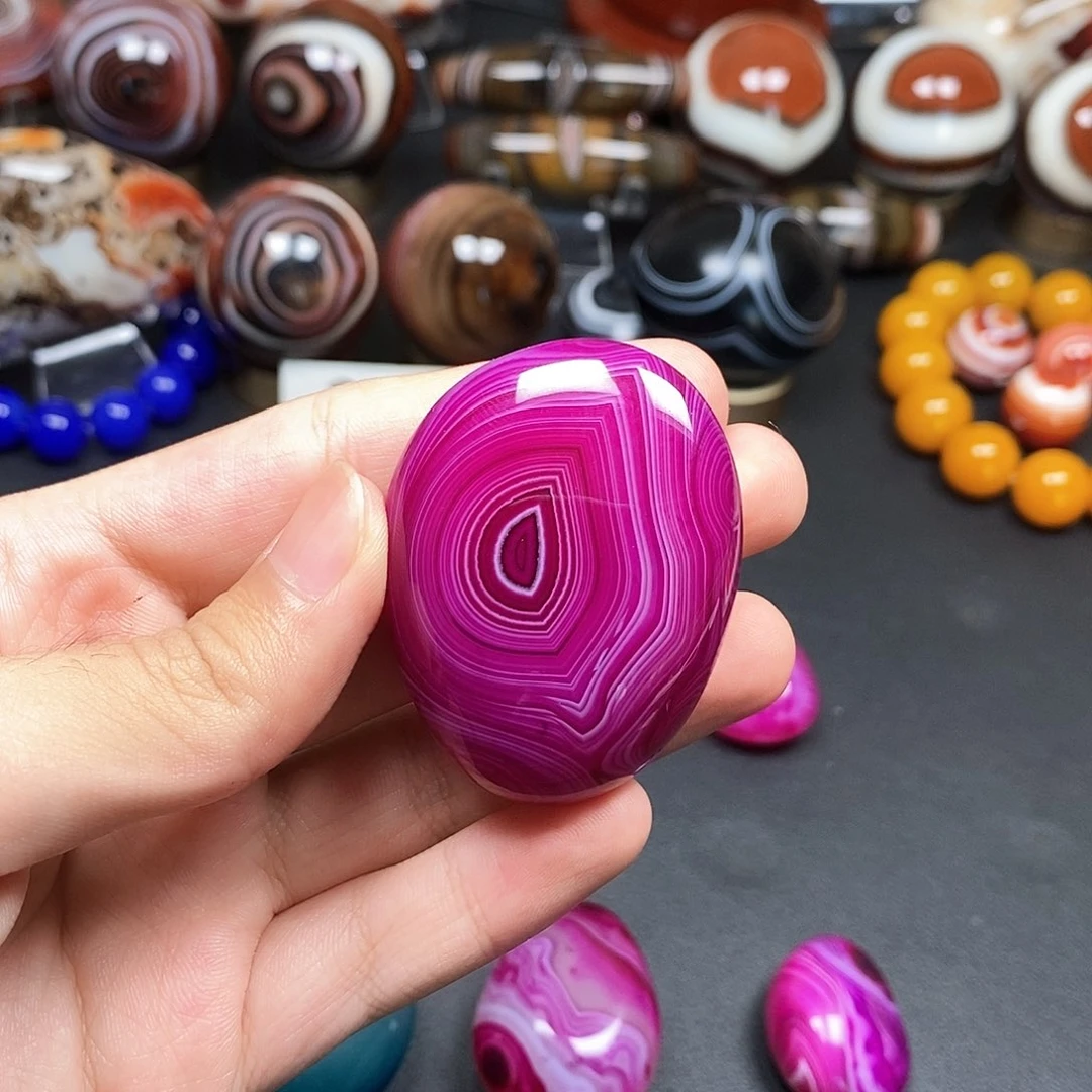 玛瑙/玉髓三毛未镶嵌希***天