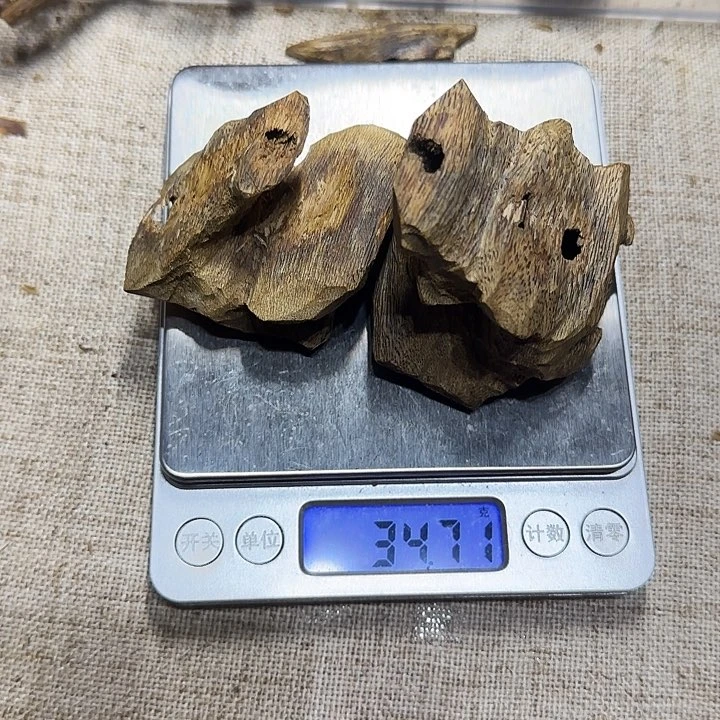 沉香沉香碎屑芜*！沉香碎屑34g