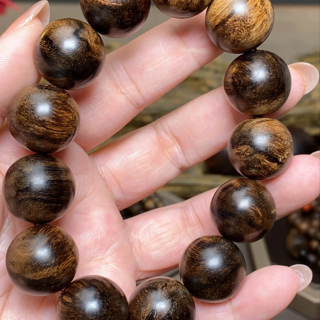 沉香手串越南芽庄白棋楠金丝玉化帝王瘤疤窖藏限量1.8