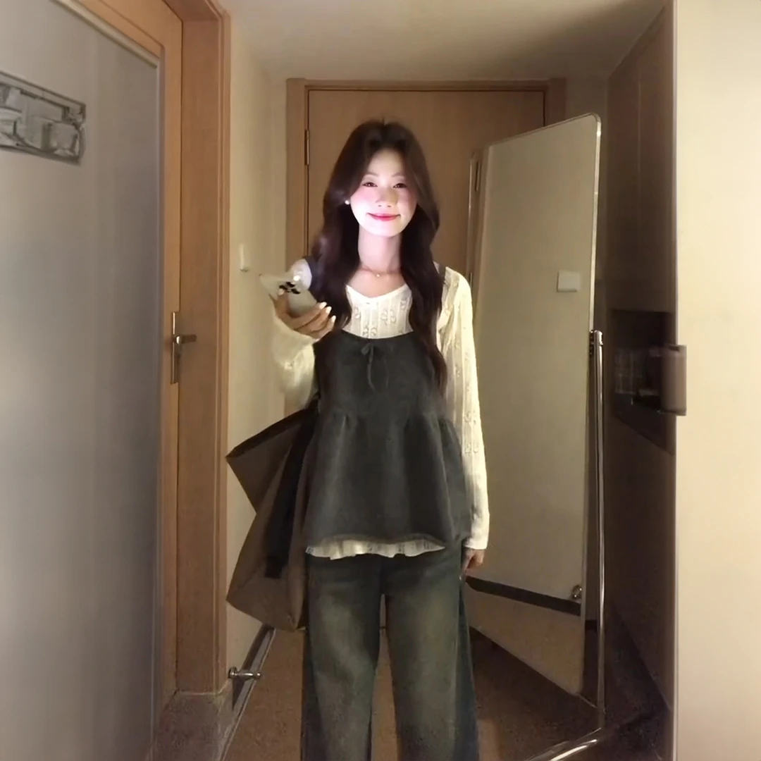 秋季ins少女风叠穿灰色针织马甲吊带女蕾丝镂空长袖打底衫两件套