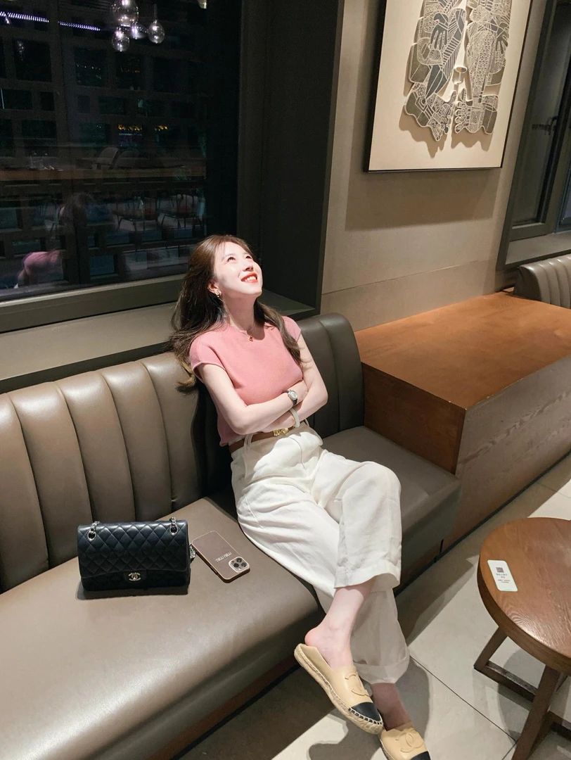 夏季法式高级感别致气质高领粉色针织短袖t恤温柔风白色裤子女潮