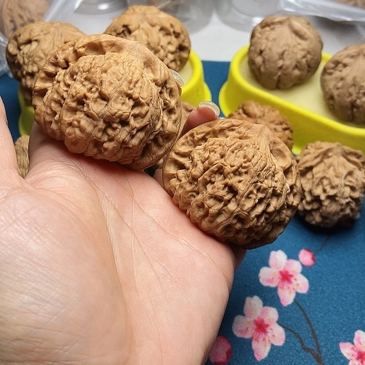 桃核吊坠官帽核桃