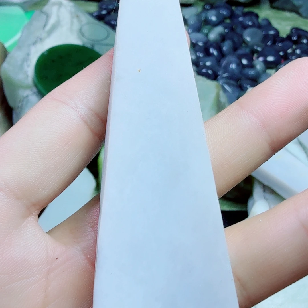 未镶嵌和田玉（糖玉）挂件