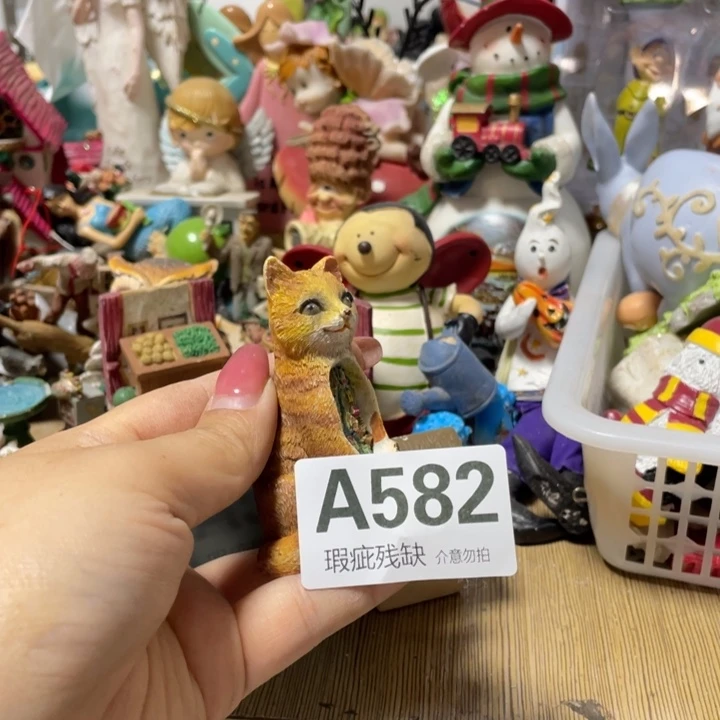 夜***猫摆件孤品老货微瑕瓷