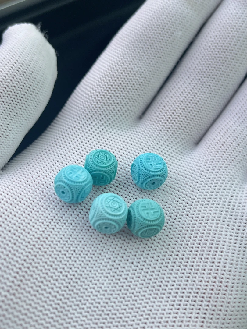 天然原矿高瓷绿松石六方珠卡9左右文玩百搭首选下单随机发货一颗