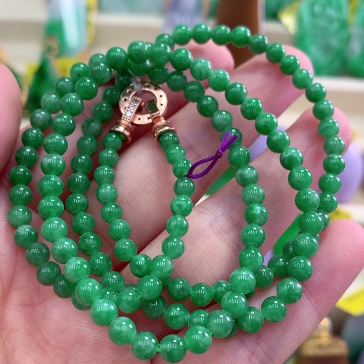 汕***厂翡翠未镶嵌吊坠(不含链)