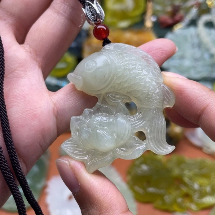 未镶嵌岫玉吊坠毛衣链锁骨链