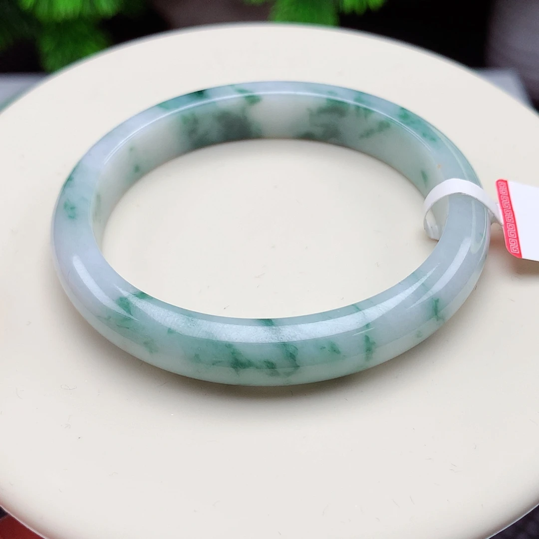 翡翠未镶嵌手镯51圈