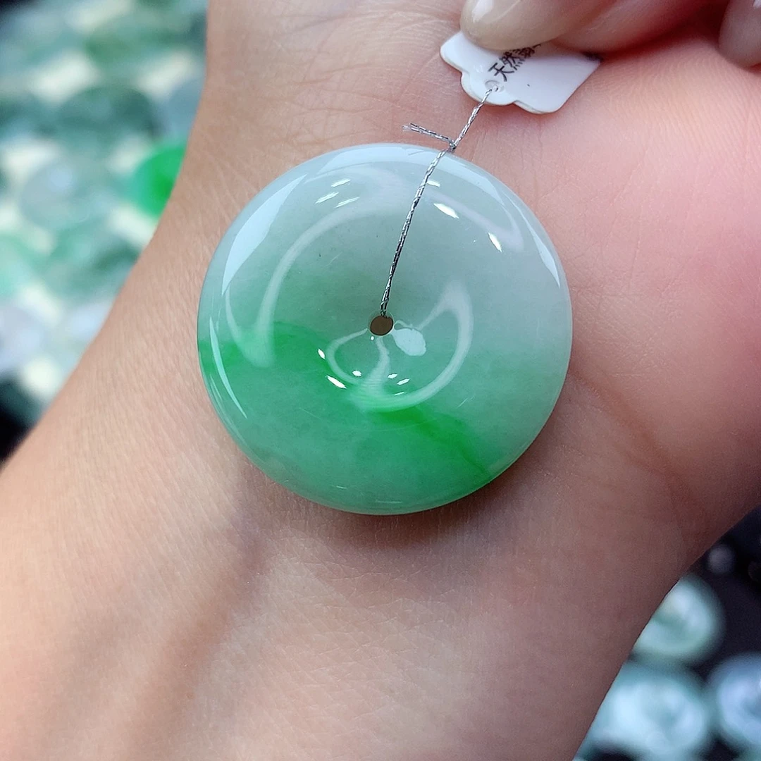 翡翠未镶嵌颈饰编号36尺寸26.8-5.8