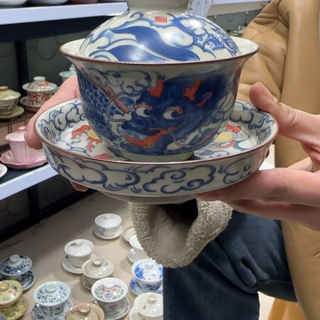 高温下的高温天气使人