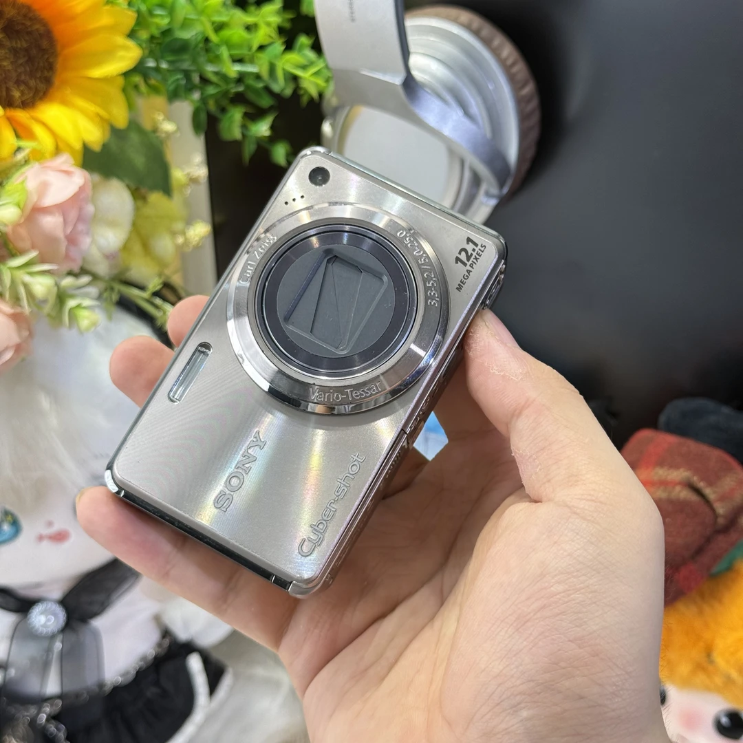 9新 Sony/索尼 索尼w290色彩感好1200万像素滤镜多适合新手带配件