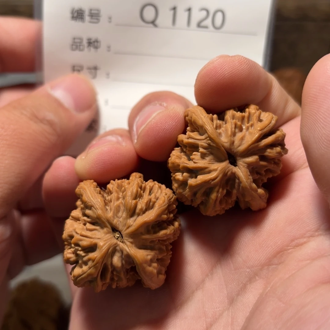 文玩核桃吊坠全品雪花虎头边35