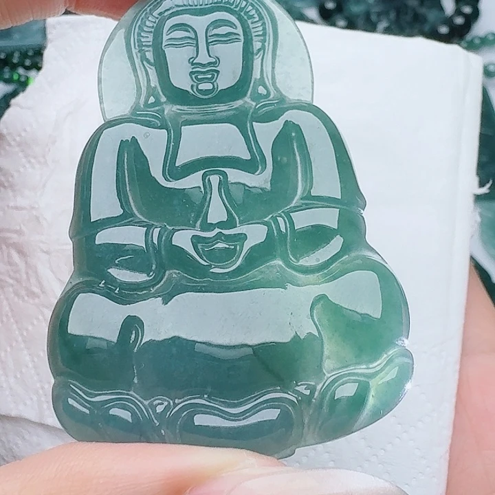 颈饰未镶嵌翡翠多样性发其一
