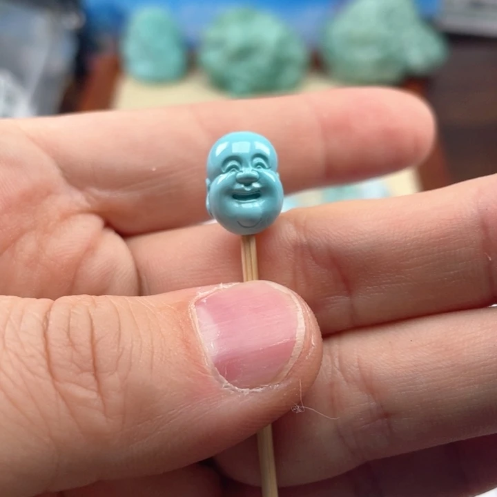 绿松石颈饰未镶嵌