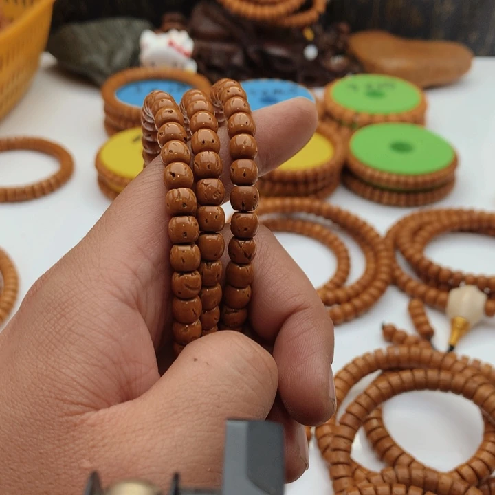 自****乐桃核脖挂精工脖挂76