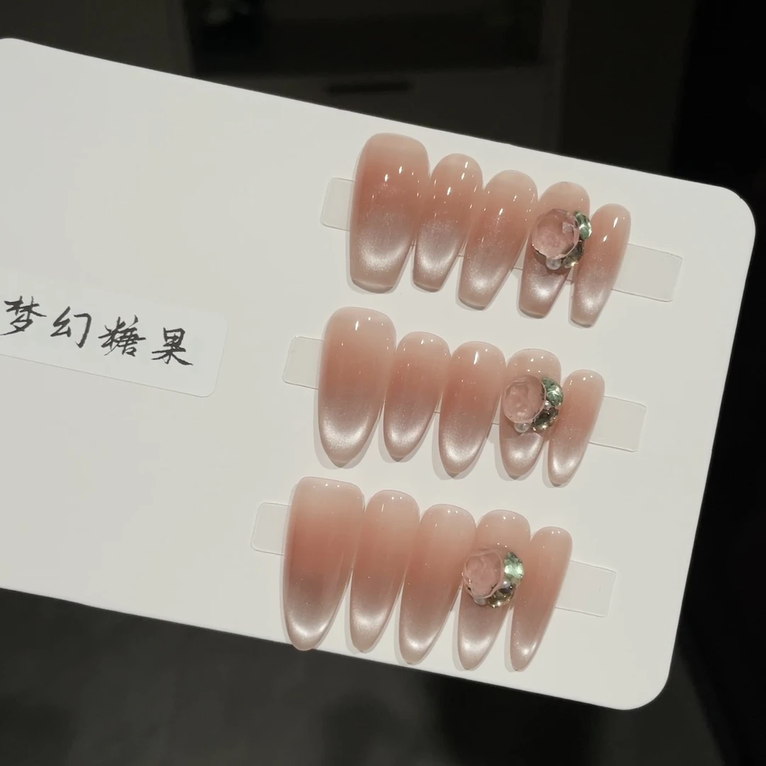 【梦幻糖果】——小猪手工穿戴甲