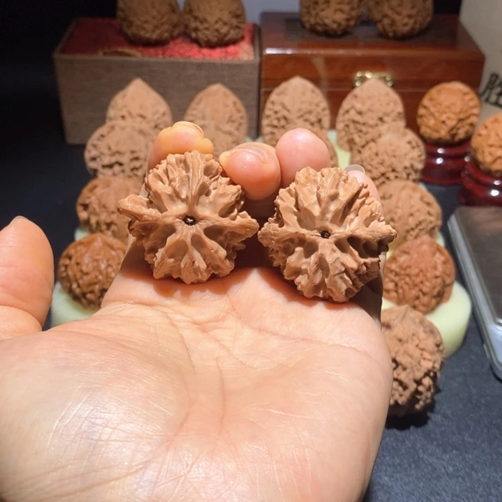 文玩核桃吊坠苹果园38+