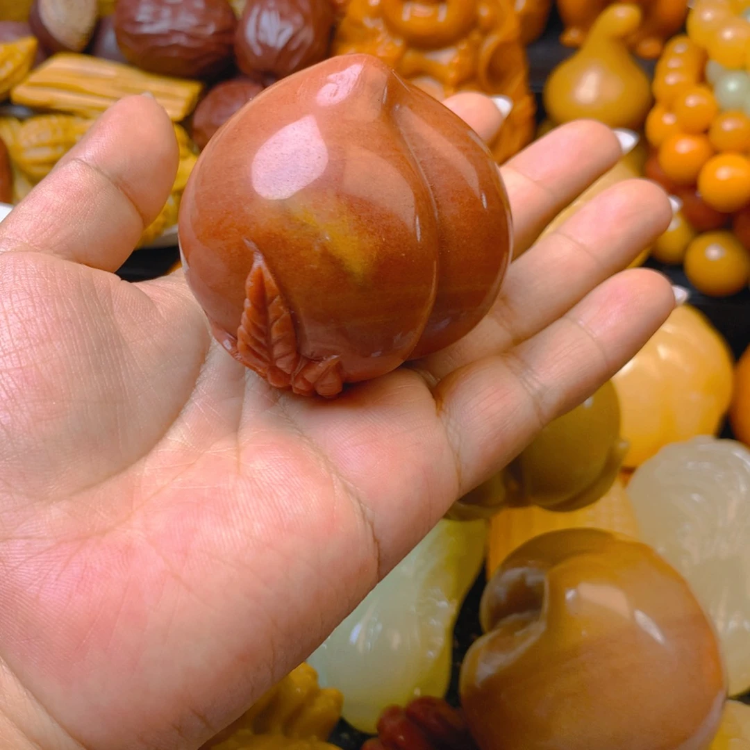 诚*新疆五彩石石头记