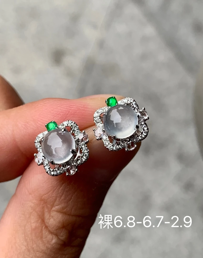 玻璃种蛋面耳钉时尚百搭精美设计