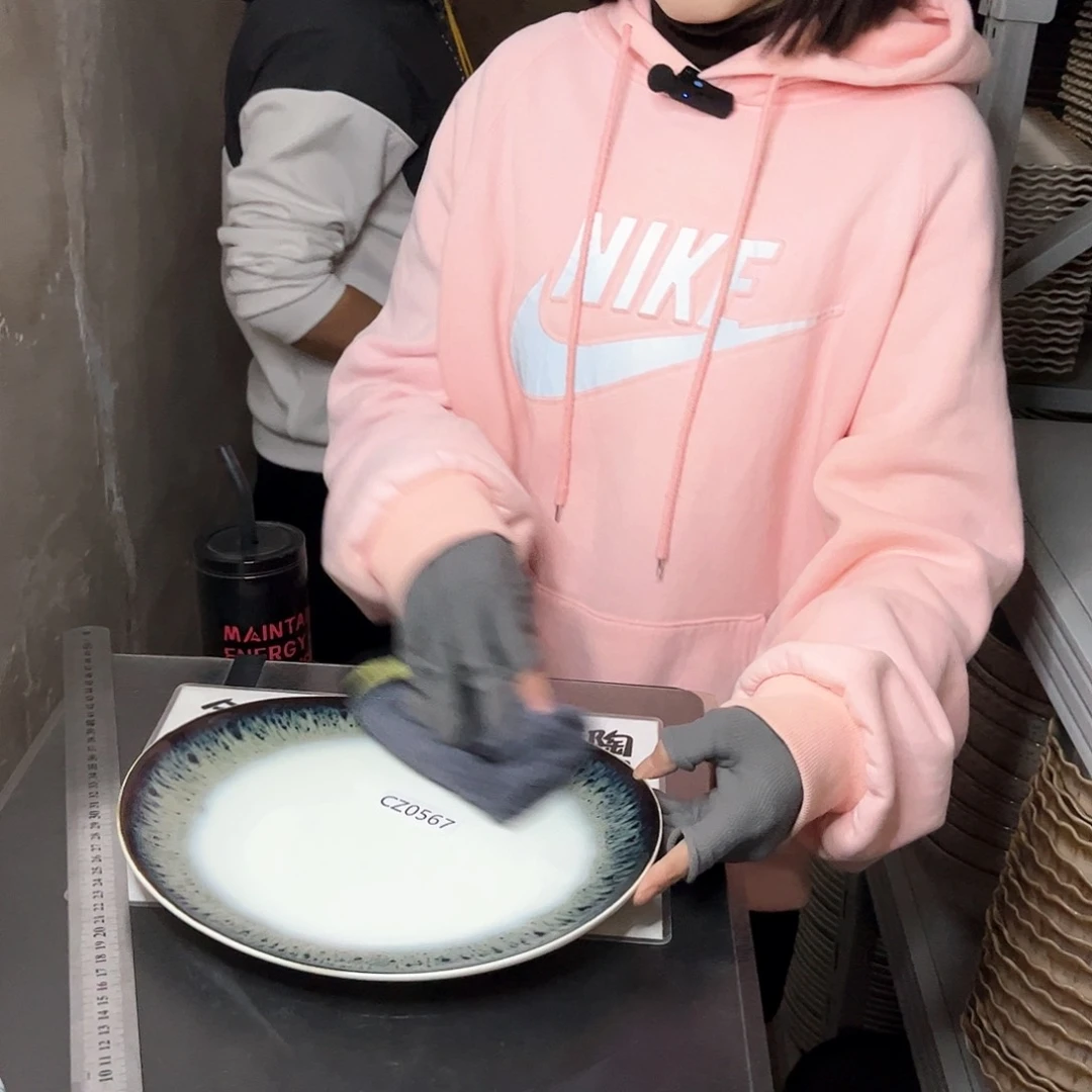 瓷片0567。         2个