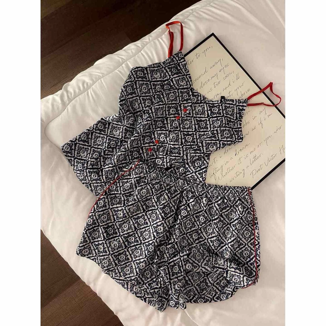 法式性感高级感复古印花吊带睡衣女夏季2025年新款短裤套装居家服