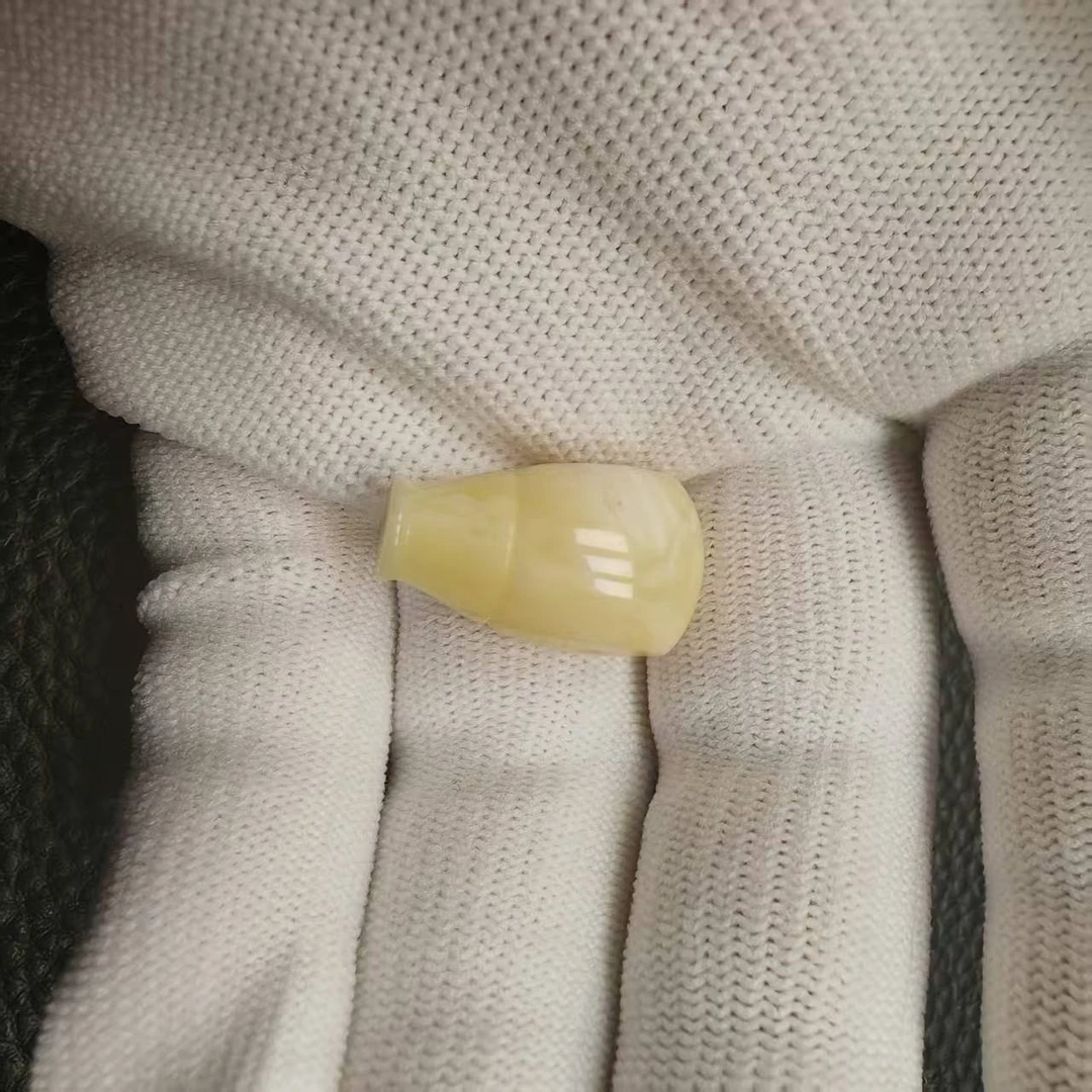 尺寸对孔12.7mm左右蜜蜡腰花三通一个《小鱼文玩》900号