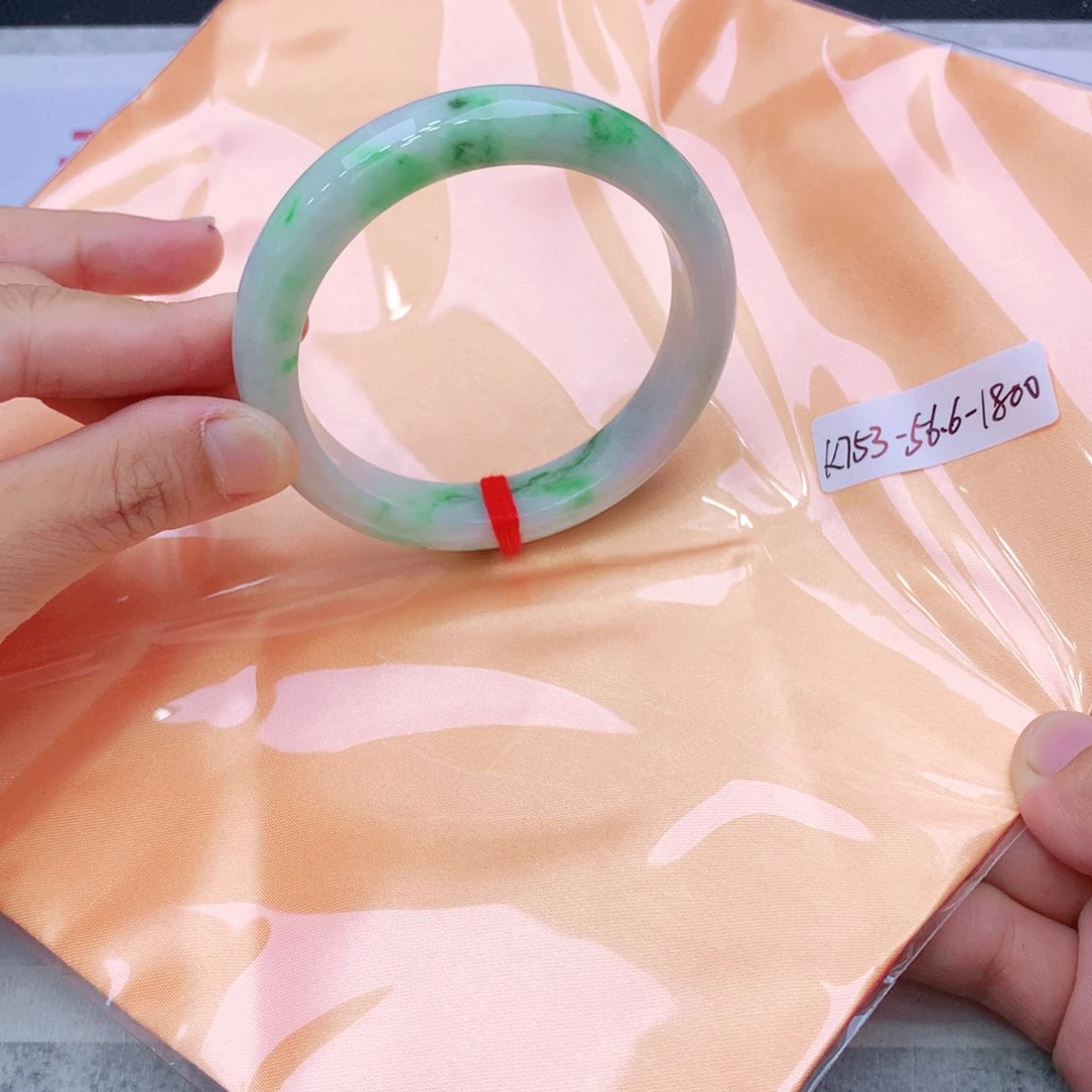 未镶嵌手镯翡翠翡翠