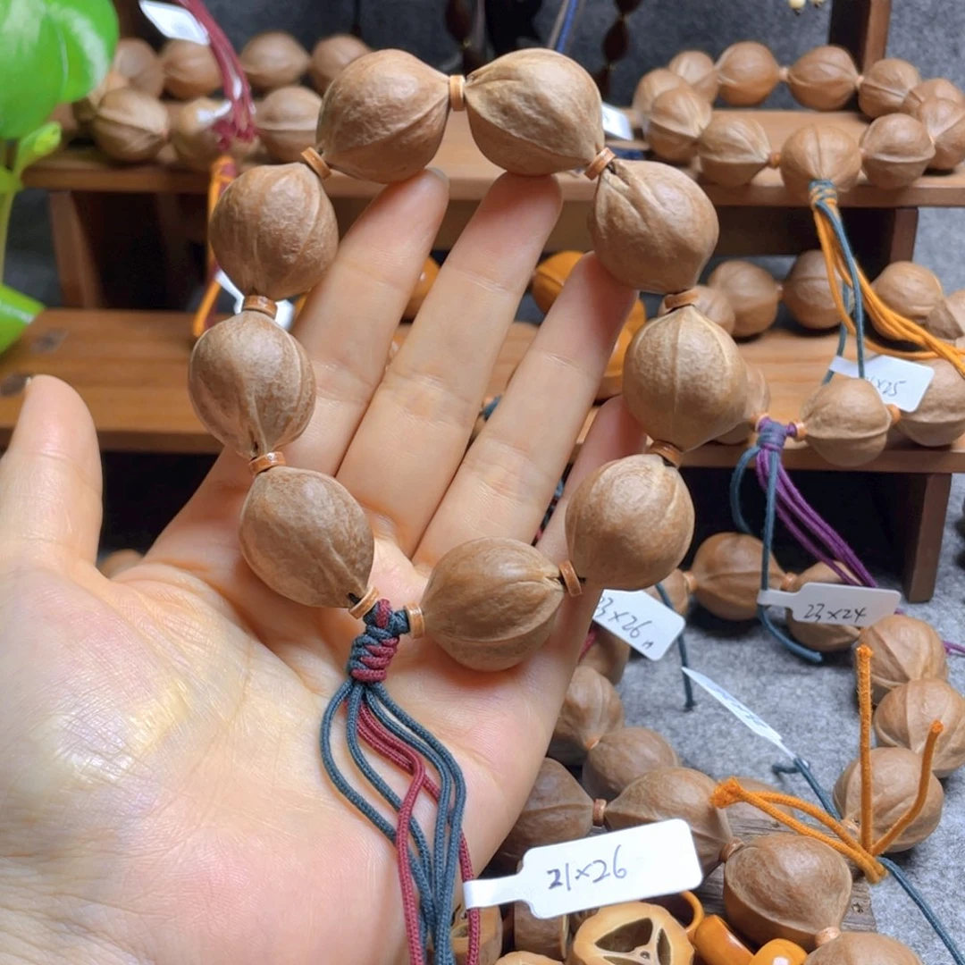 张***了手串橄榄核梅林铁核2126