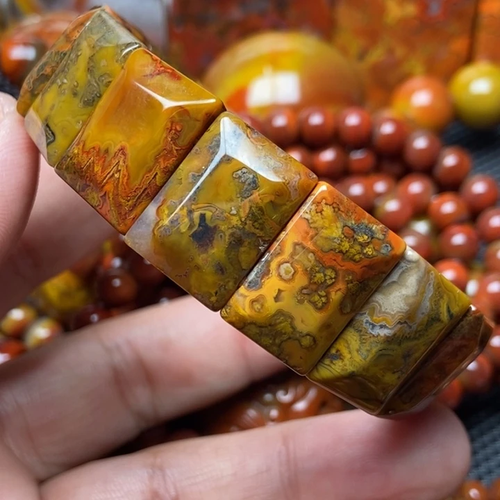 玛瑙/玉髓手串未镶嵌