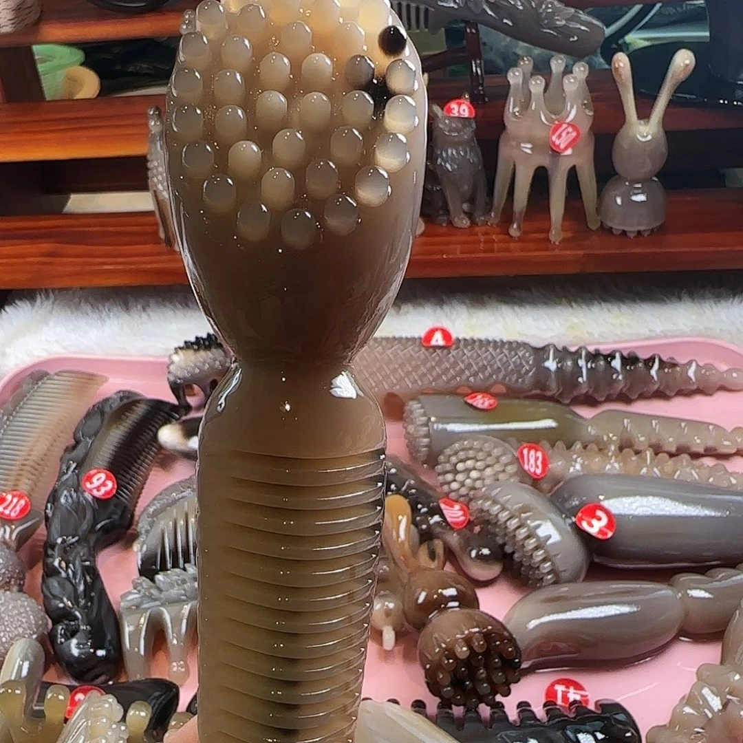 港牛牛角脸部按摩经络梳