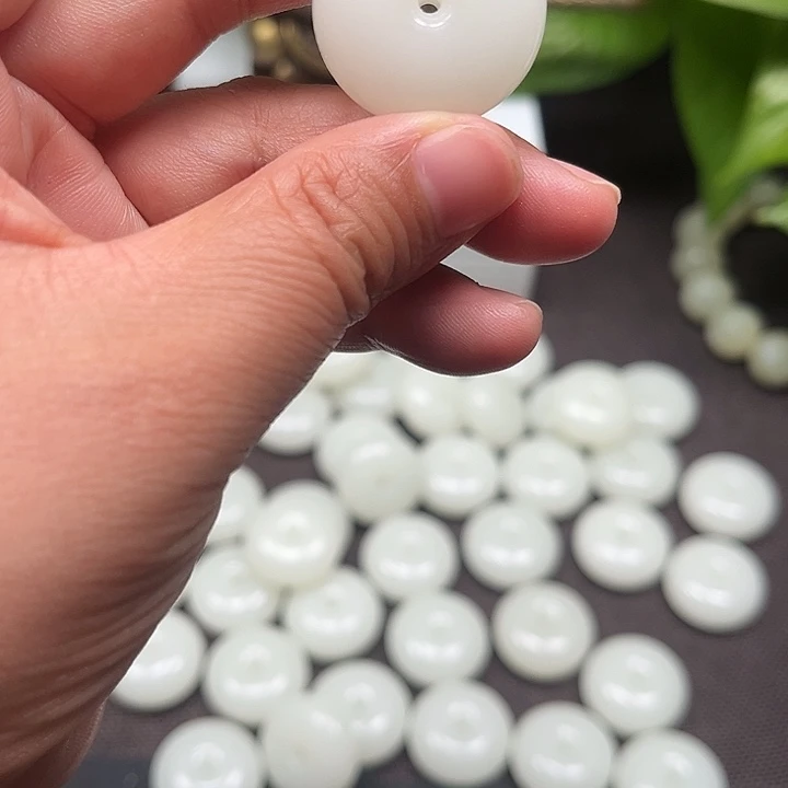 和田玉未镶嵌套链