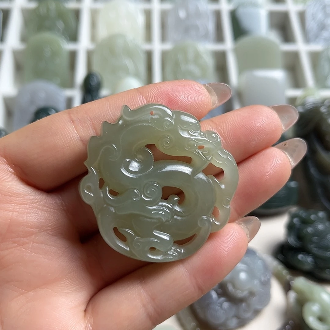 ʕ****和田玉未镶嵌挂件