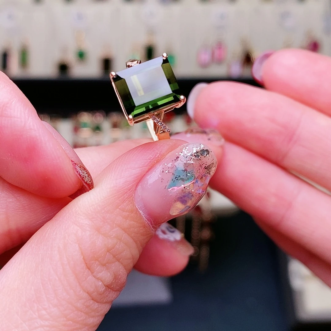 绿色碧玺戒指18K金镶嵌