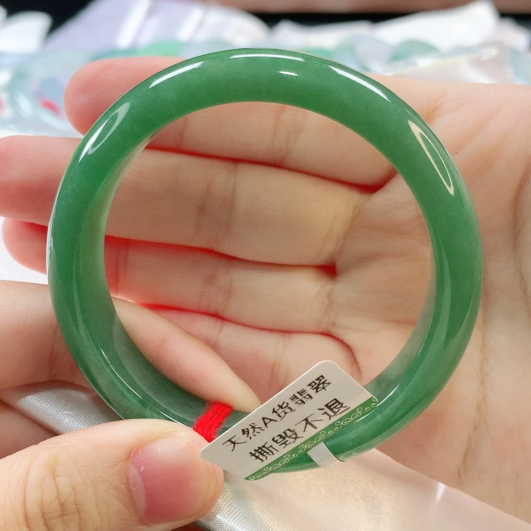 翡翠未镶嵌手镯缅甸天然翡翠手镯
