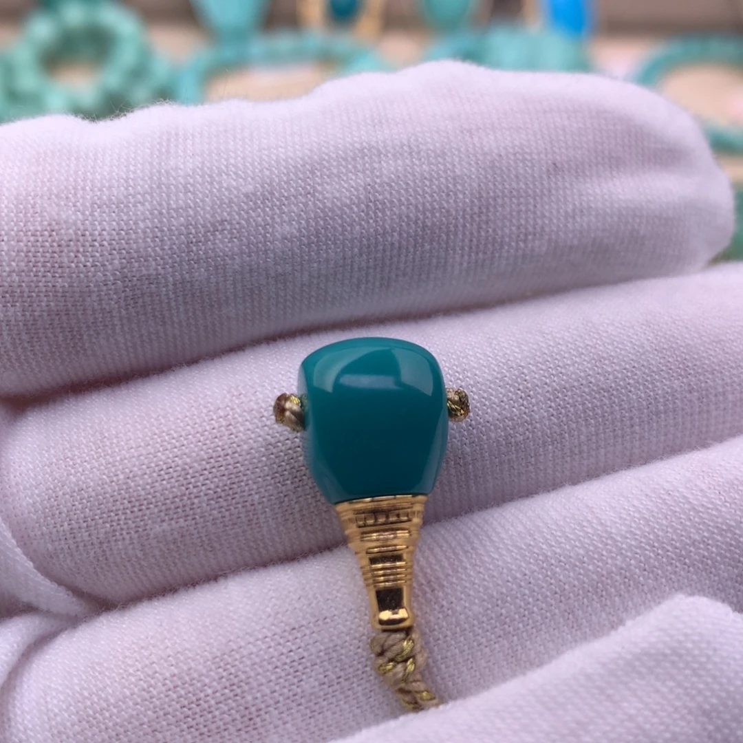 绿松石18K金镶嵌珠宝奇石9.3