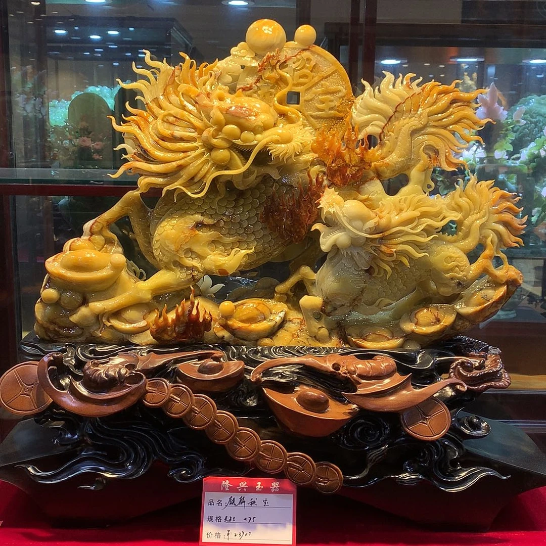 蛇纹石玉未镶嵌摆件