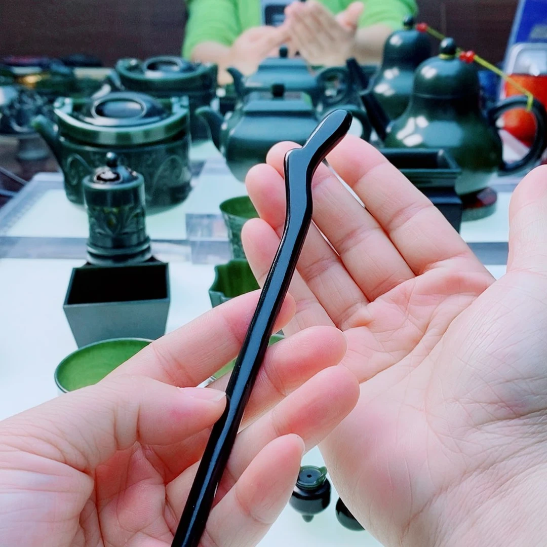 未镶嵌和田玉摆件