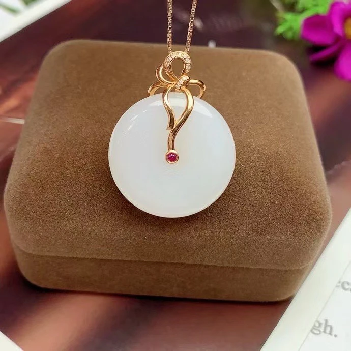 天然和田玉白玉k金镶嵌平安扣吊坠裸石直径22m老坑料多样性发其一