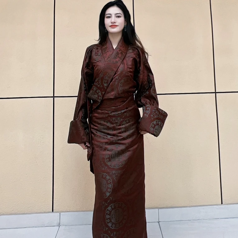 新款藏装 秋冬必备款 质感高级 【小不丹藏袍】