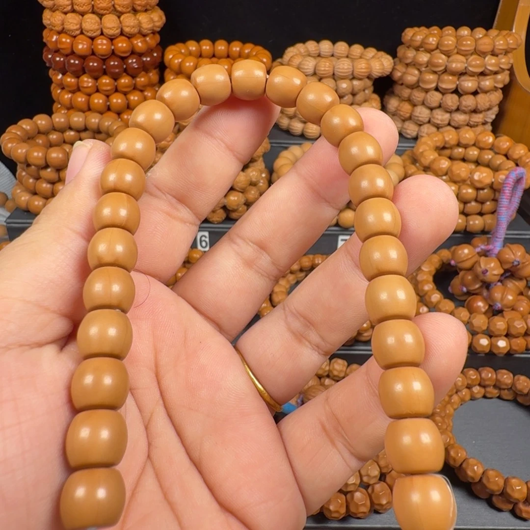 吊坠猴头核桃原色直切