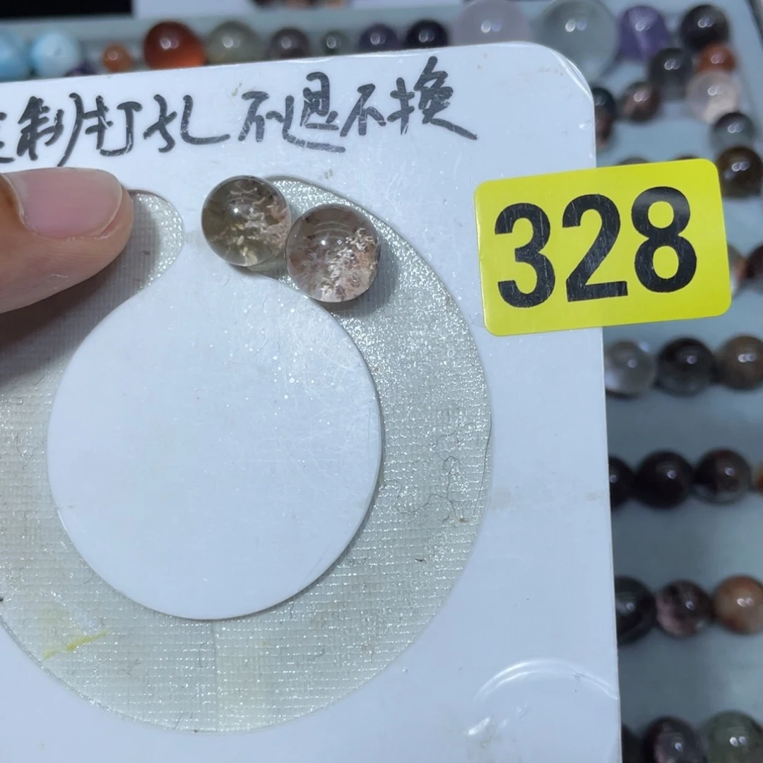 未镶嵌吊坠(不含链)水晶地****?