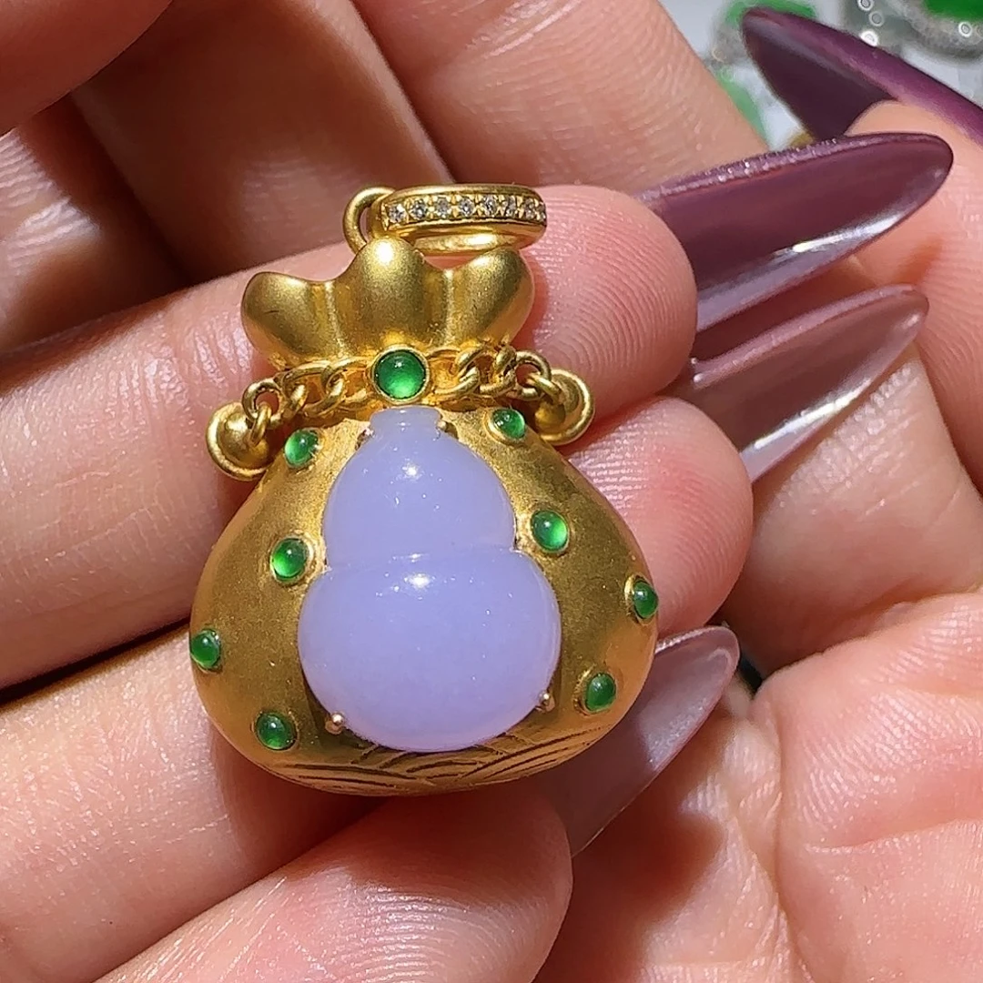 【闪购商品】颈饰18K金镶嵌翡翠天然