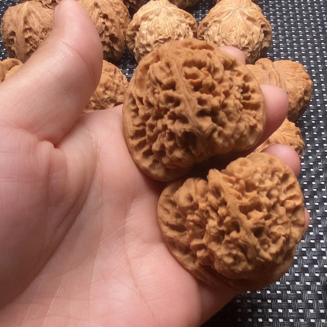 配***易文玩核桃吊坠核桃