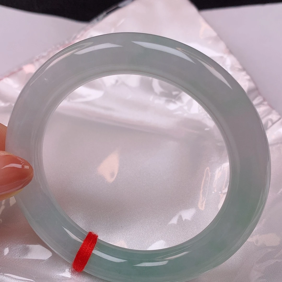【闪购商品】翡翠手镯未镶嵌56+圆条手镯