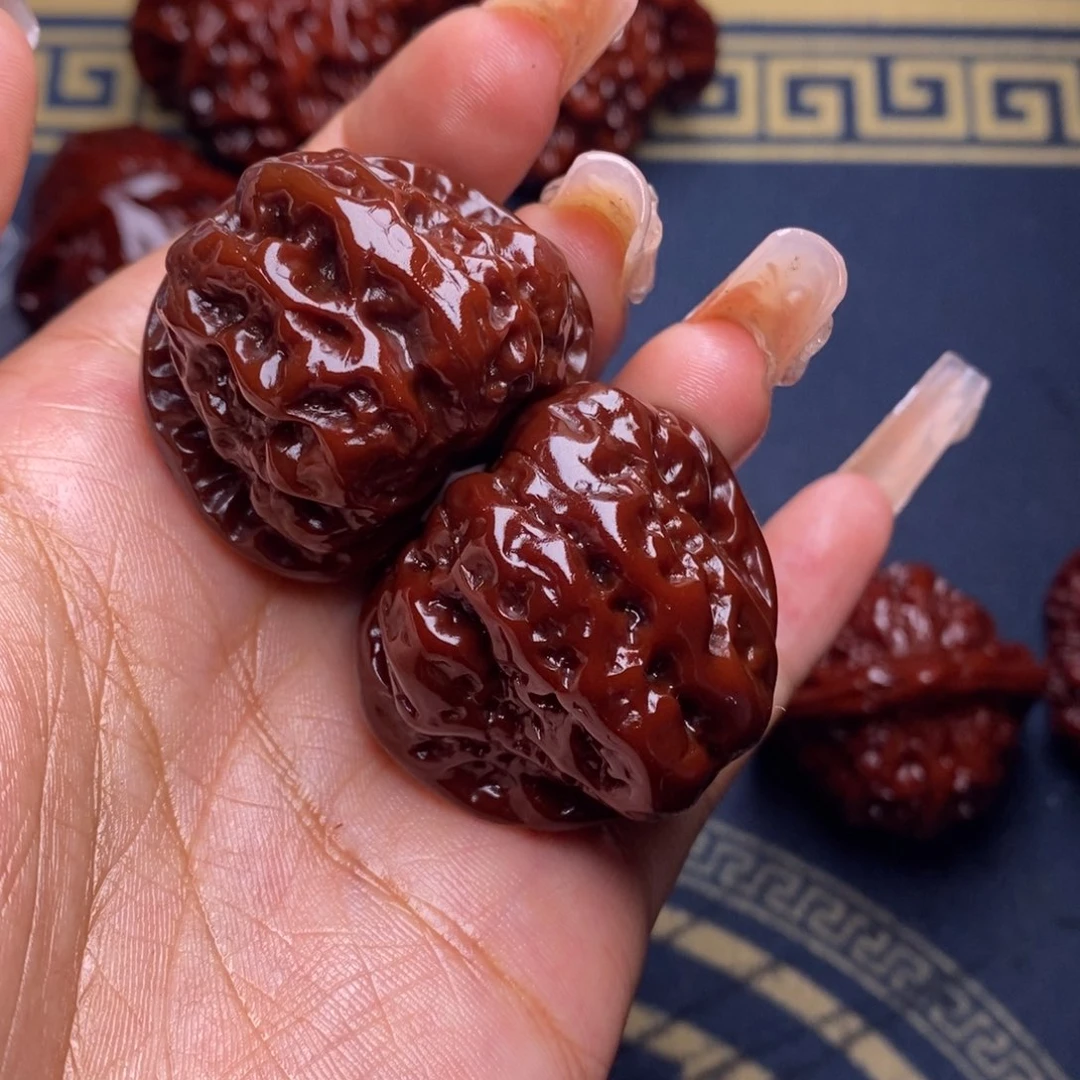 文玩核桃吊坠贵*蛤蟆头 38