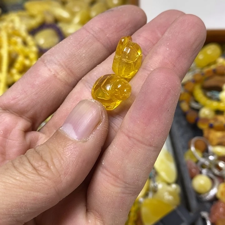 裸石蜜蜡未镶嵌多样性发货其一