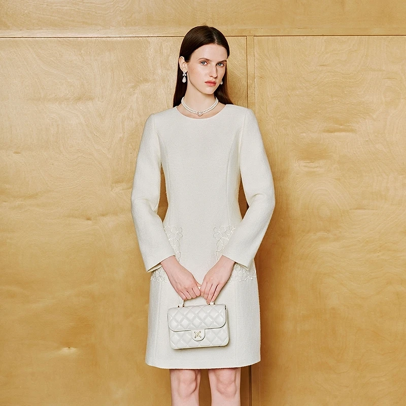 【晨粉专享价】2026新品蕾丝花纹新中式刺绣连衣裙-MOHA01WOP304W11