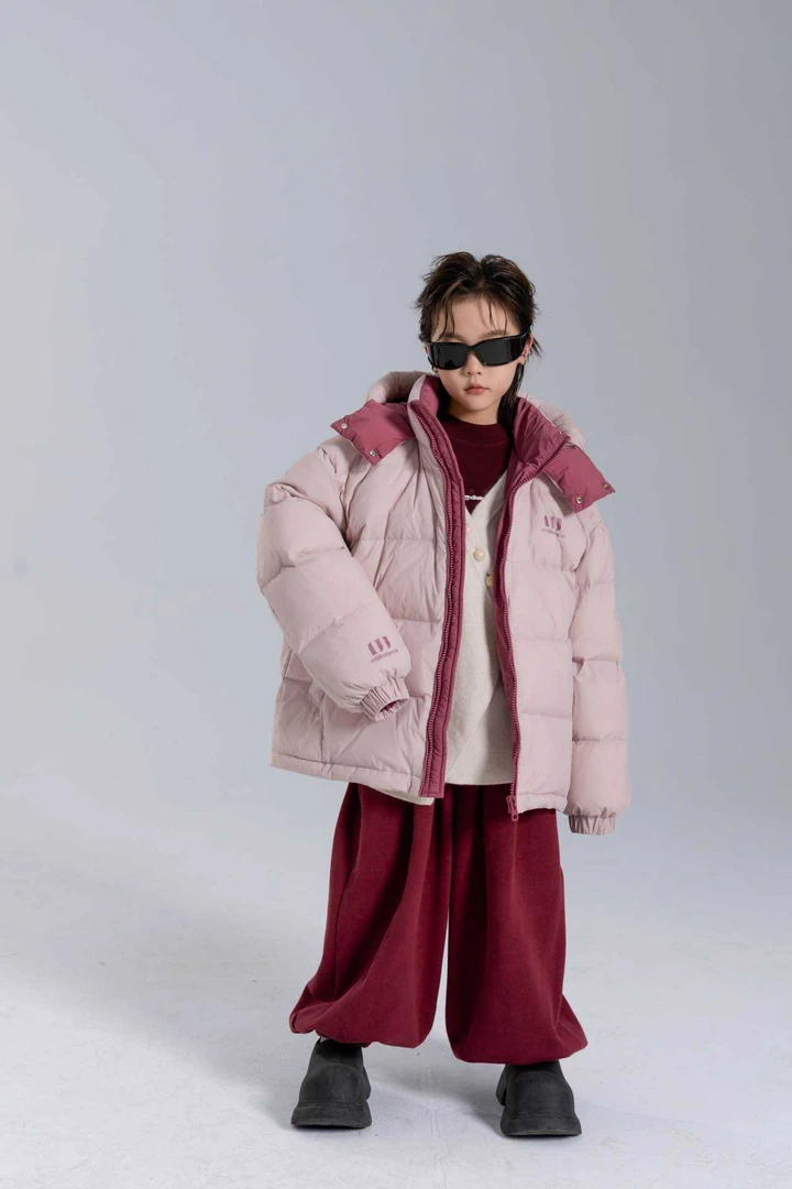 620儿童冬季新款 印花拼接羽绒服