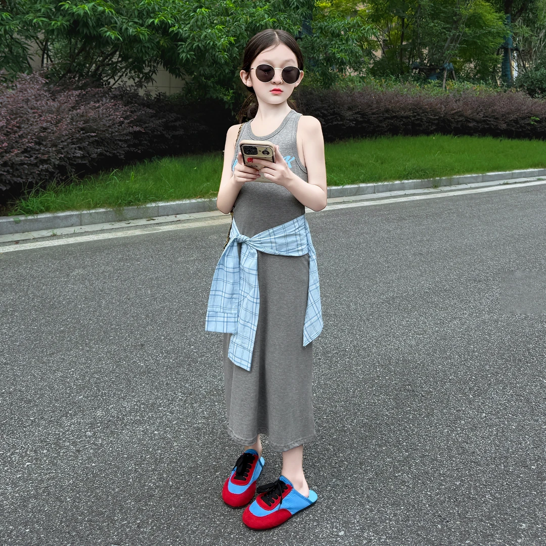 女童韩版夏季2025新款薄款休闲度假风时尚洋气格子帘背心连衣裙潮