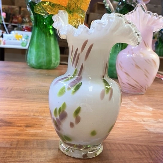 花瓶高19厘米口径4厘米